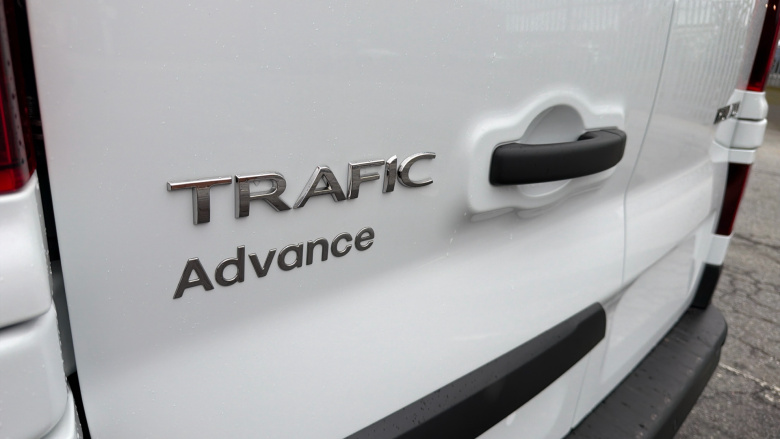 Renault Trafic Lwb Diesel LL30 Blue dCi 130 Advance [Safety] Van